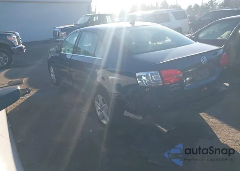 2011 Volkswagen Jetta 2.0L Tdi из США, поврежденный, VIN 3VWLL7AJ9BM110109